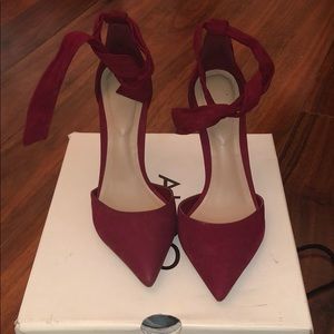 ALDO TIED ANKLE HEELS